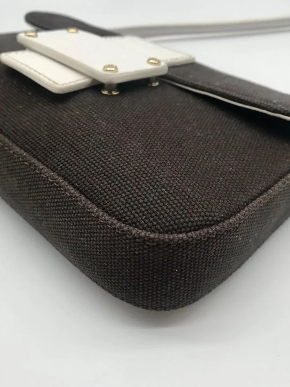 kate spade compact chic